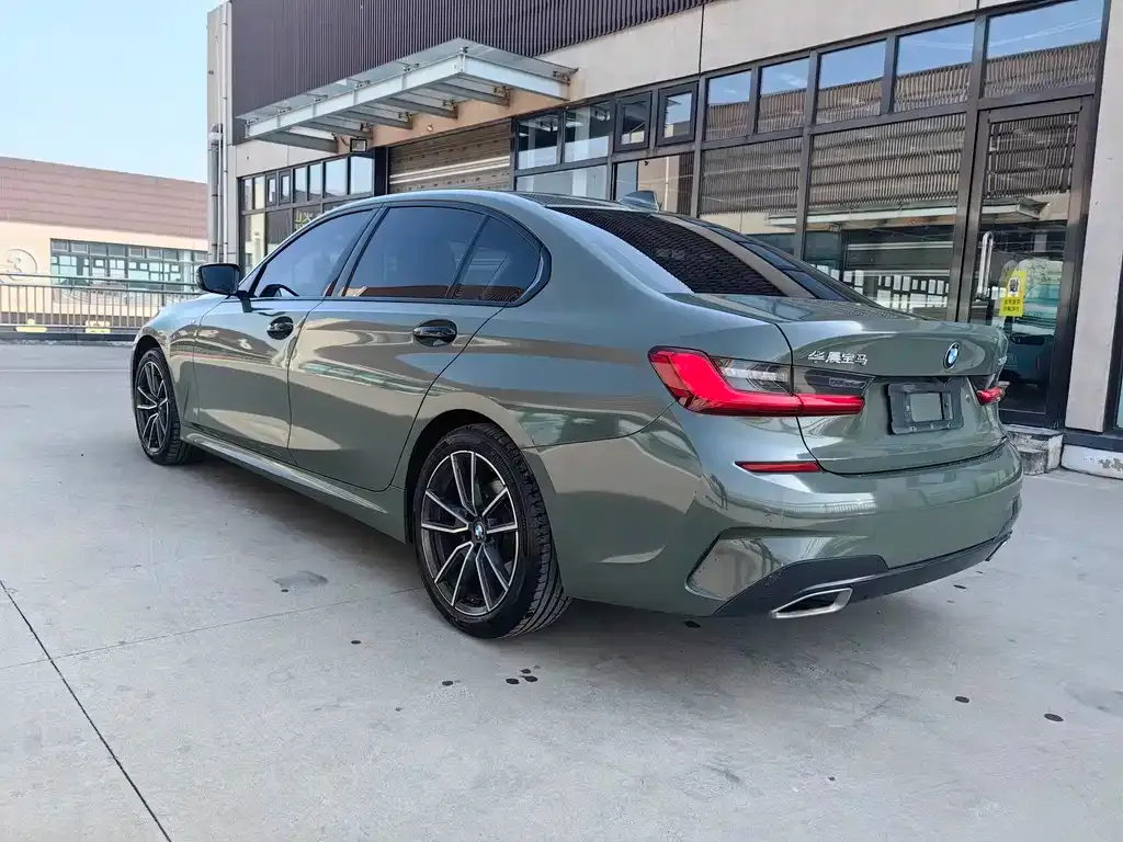 BMW 3 Series — фото 10