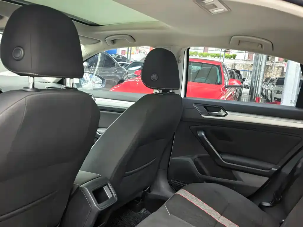 Volkswagen Lamando 2022 из CN, фото 4