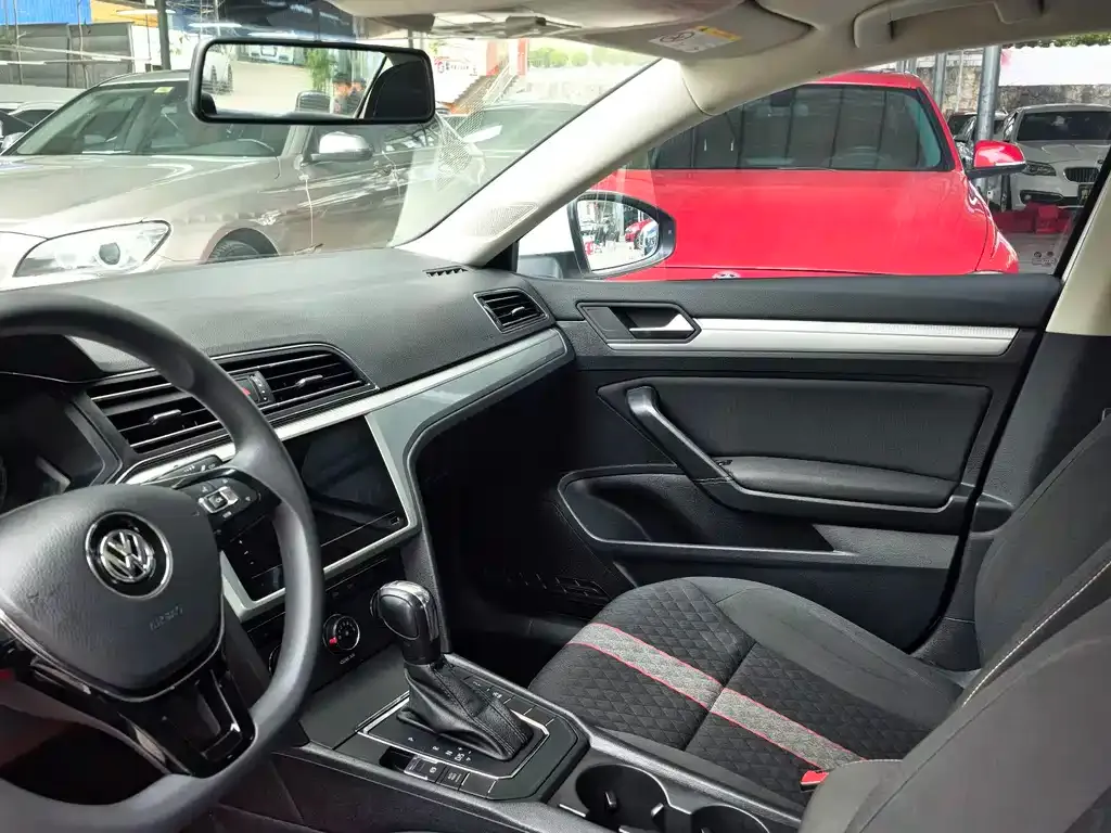 Volkswagen Lamando 2022 из CN, фото 7