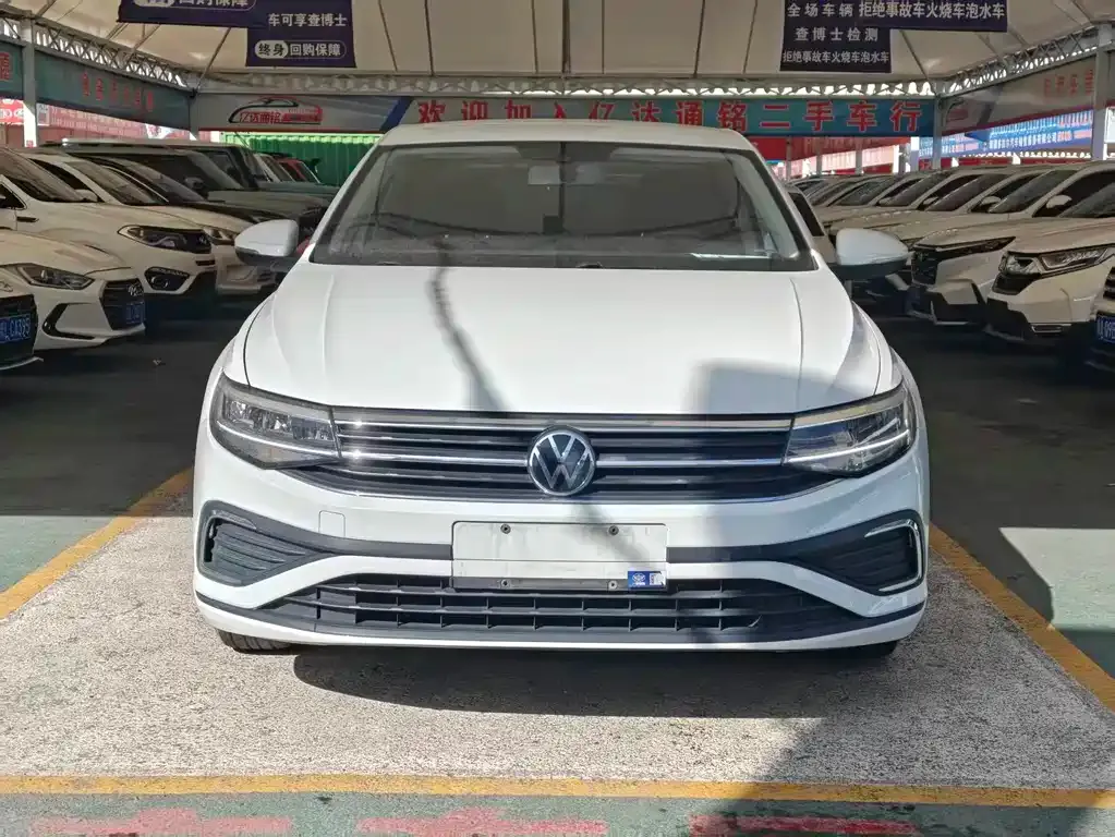 Volkswagen Bora 2023 из CN, фото 5