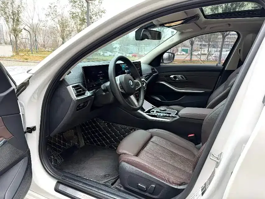 BMW i3 2023 из CN, фото 3