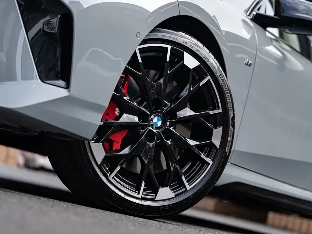 BMW M235L 2025 из CN, фото 8