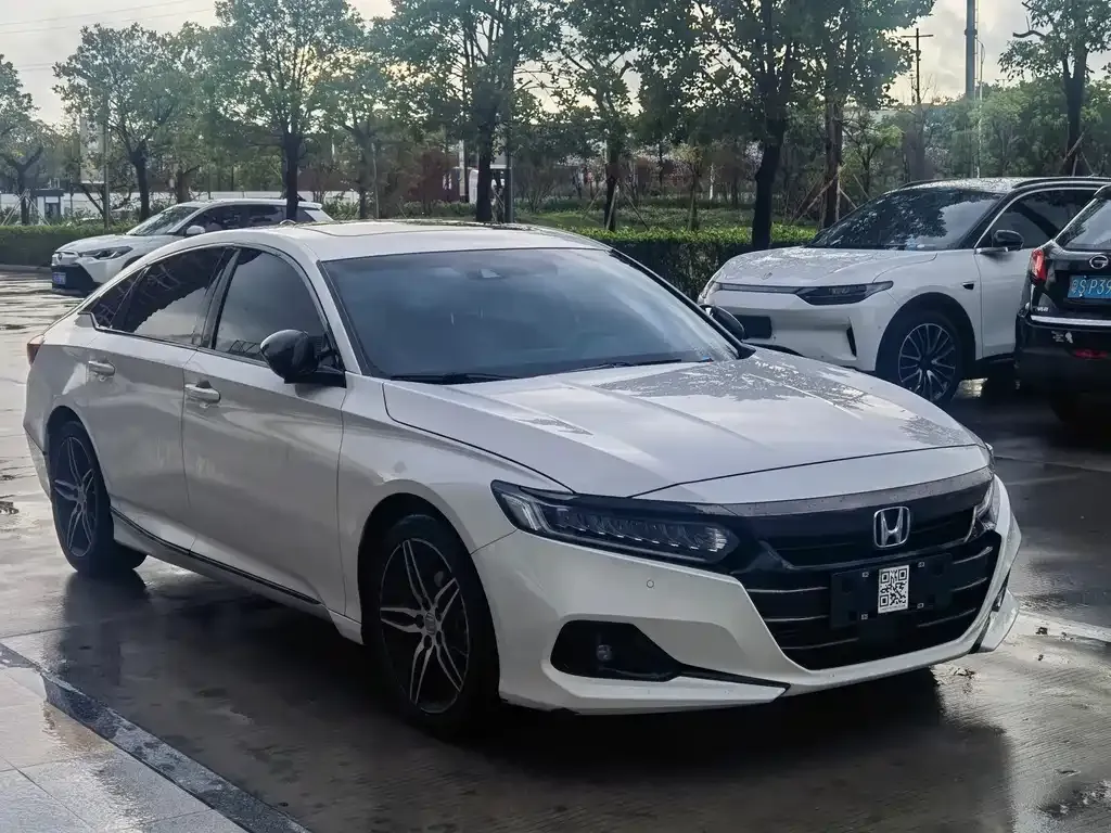 Honda Accord — фото 5