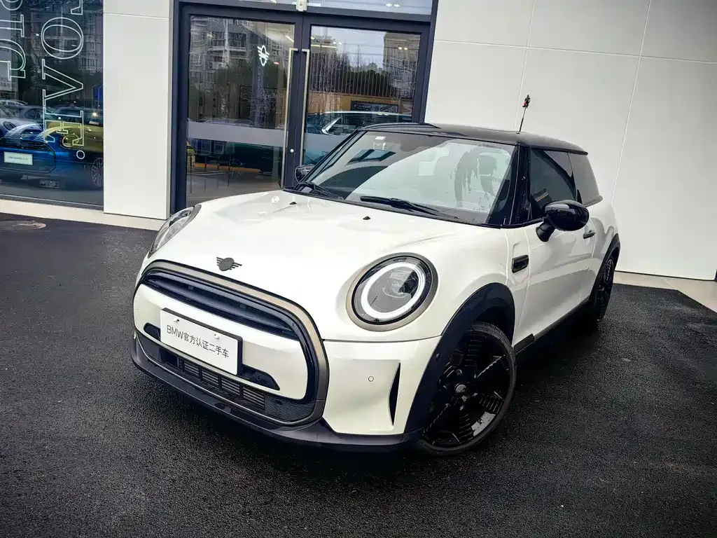 MINI Cooper (3-door) 2023 из CN, фото 1