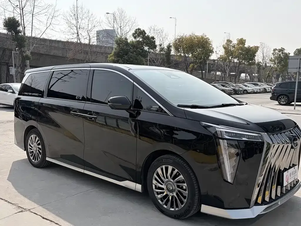 GAC Motor Trumpchi M8 — фото 7