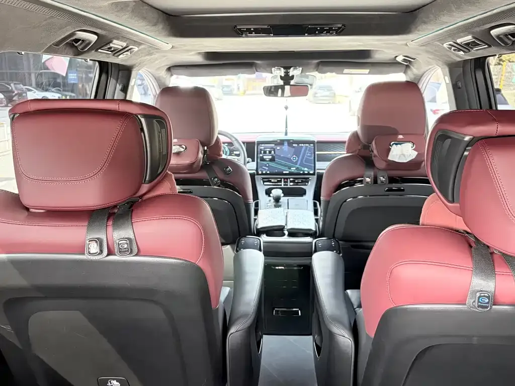 GAC Motor Trumpchi M8 — фото 5