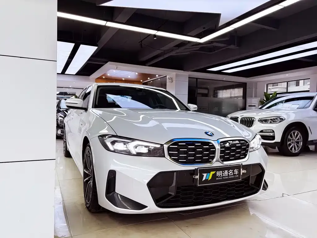BMW 3 Series — фото 10