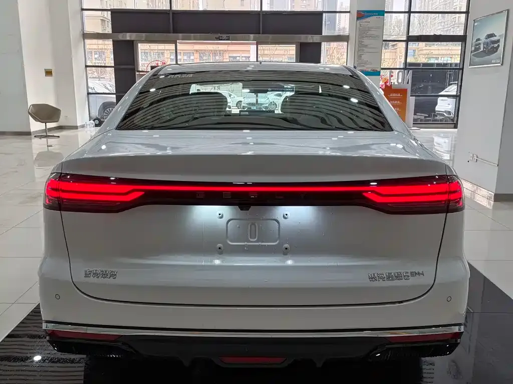 Geely 银河星耀6 2026 из CN, фото 3