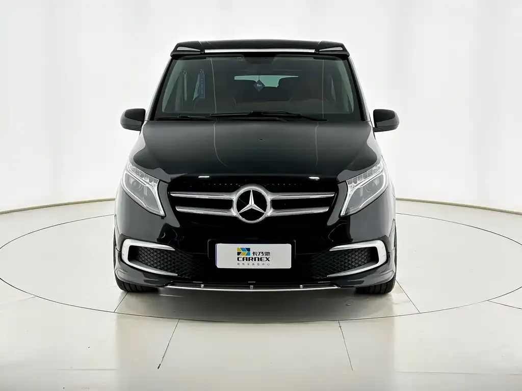 Mercedes-Benz Vito — фото 1