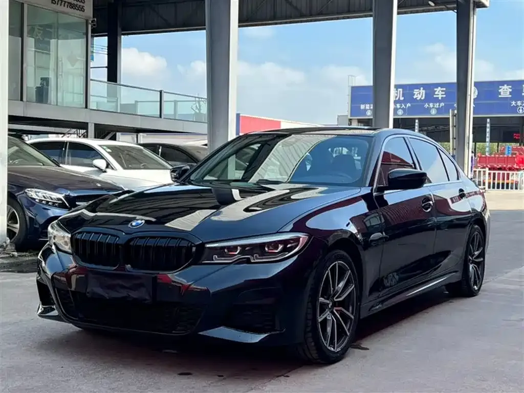 BMW 3 Series — фото 1
