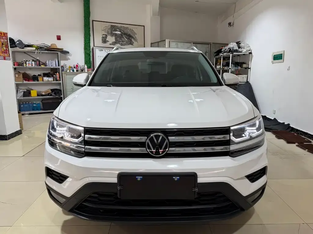 Volkswagen Tharu — фото 9
