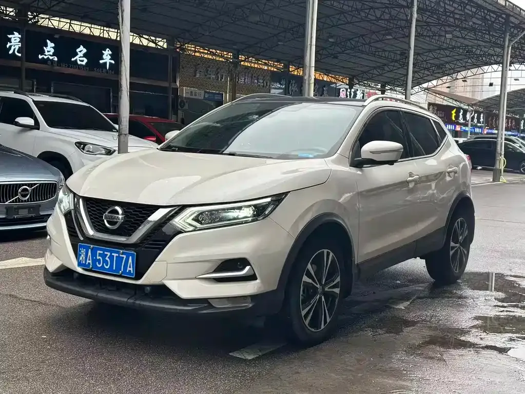 Nissan Qashqai 2022 из CN, фото 1