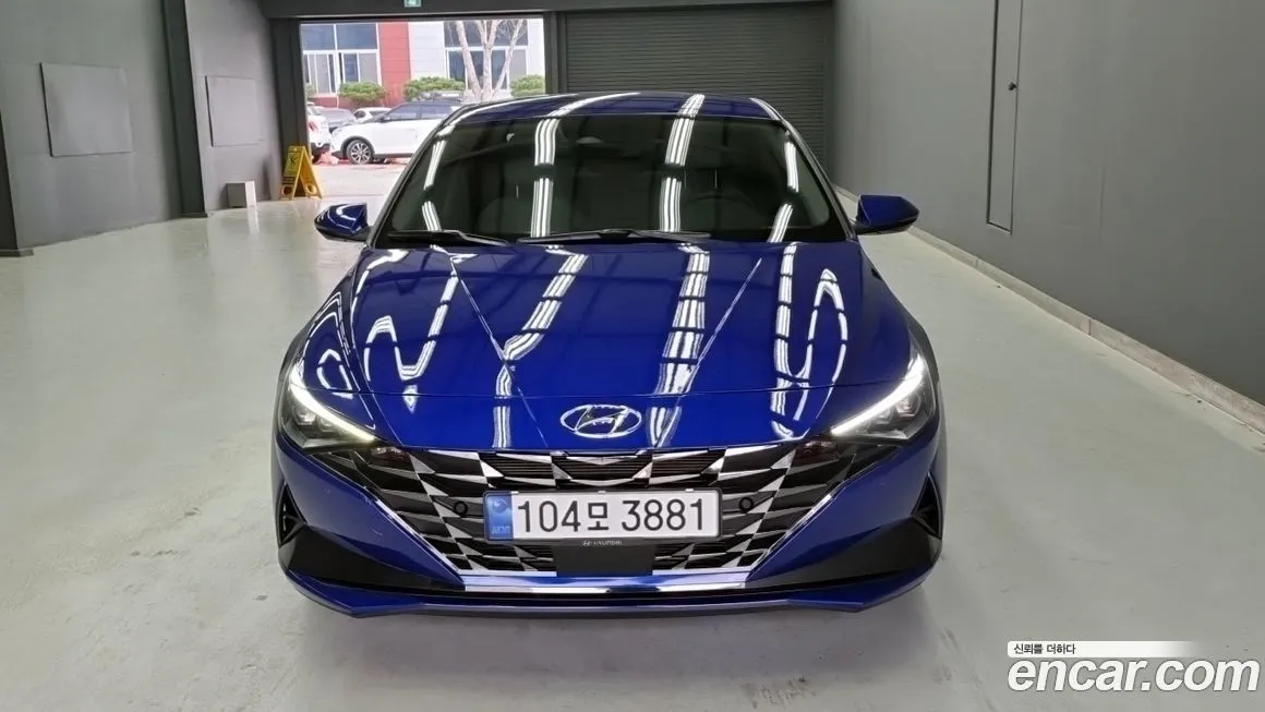 Hyundai AVANTE — фото 3