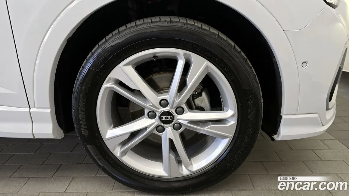 Audi Q3 2023 из KR, фото 10