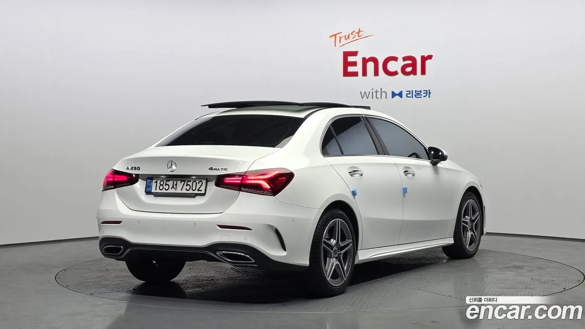 Mercedes-Benz A-Class — фото 10