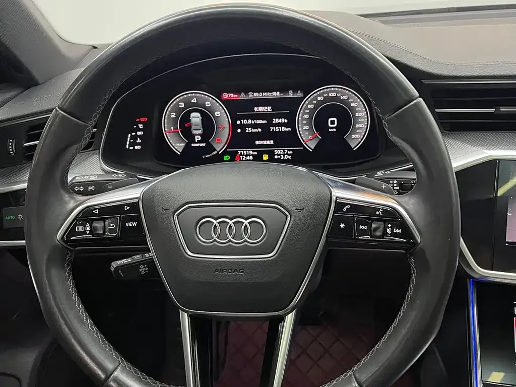 Audi A6L — фото 2