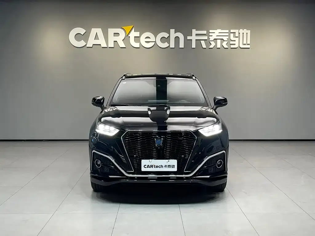 Toyota Crown Kluger 2021 из CN, фото 2