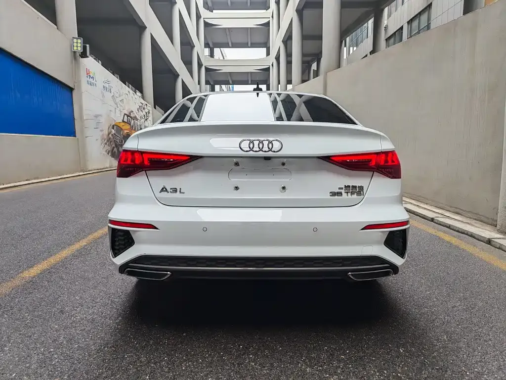Audi A3 2022 из CN, фото 4