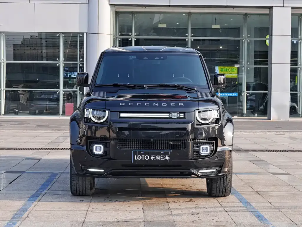 Land Rover Defender — фото 6