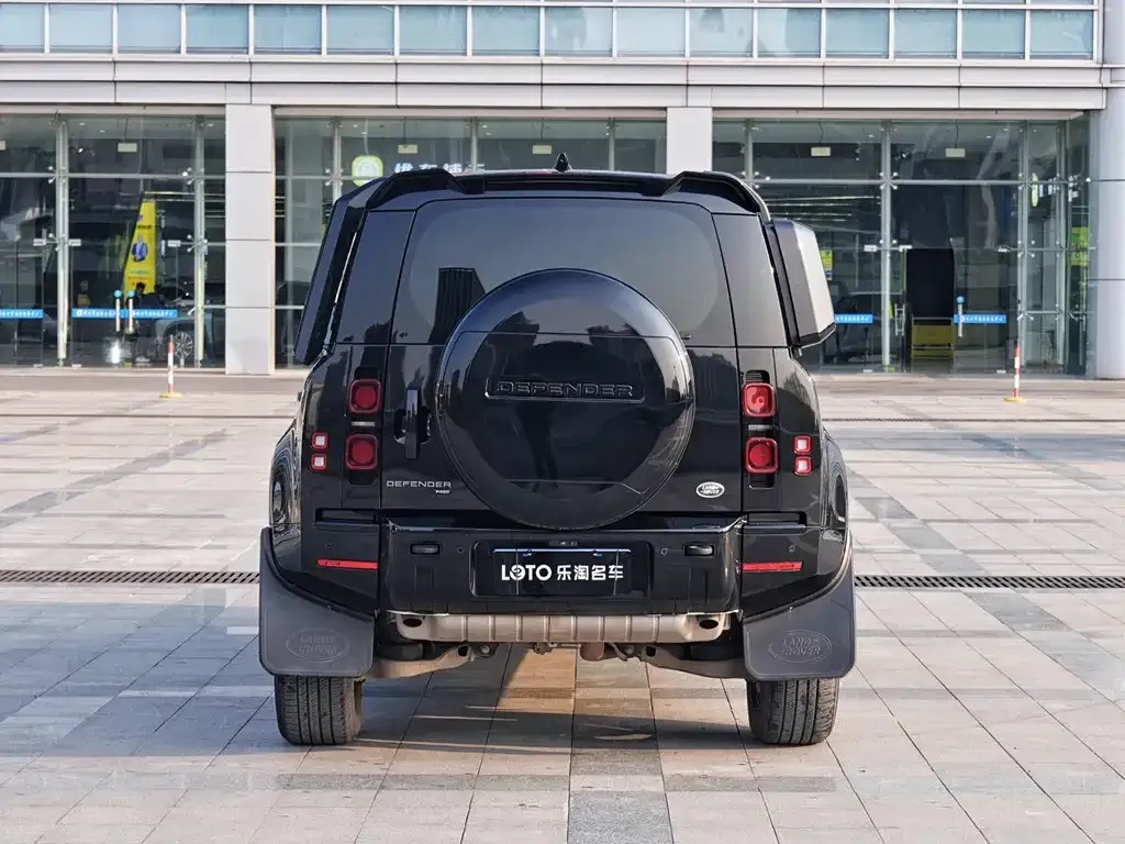 Land Rover Defender — фото 3