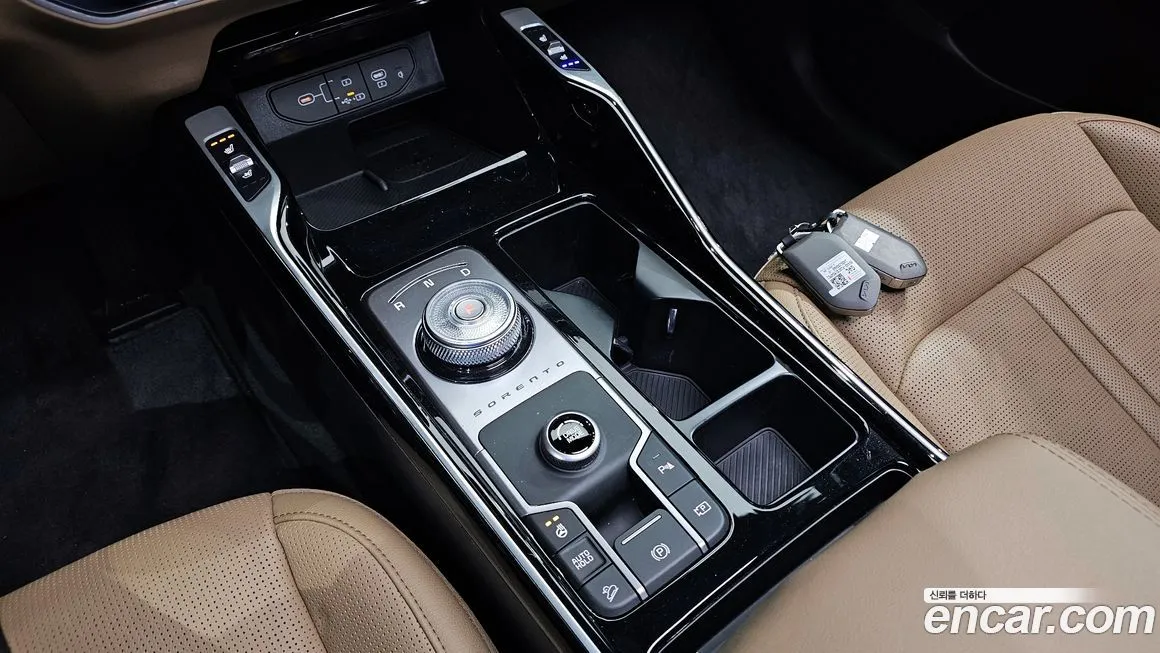 Kia Sorento — фото 9