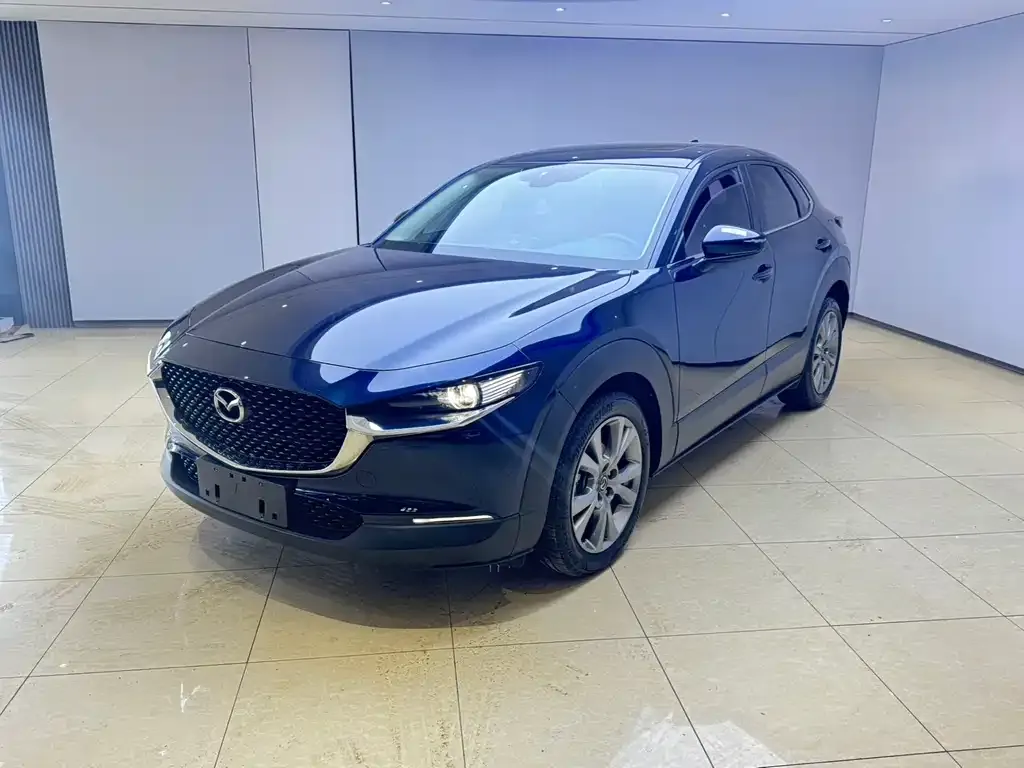 Mazda CX-30 — фото 1