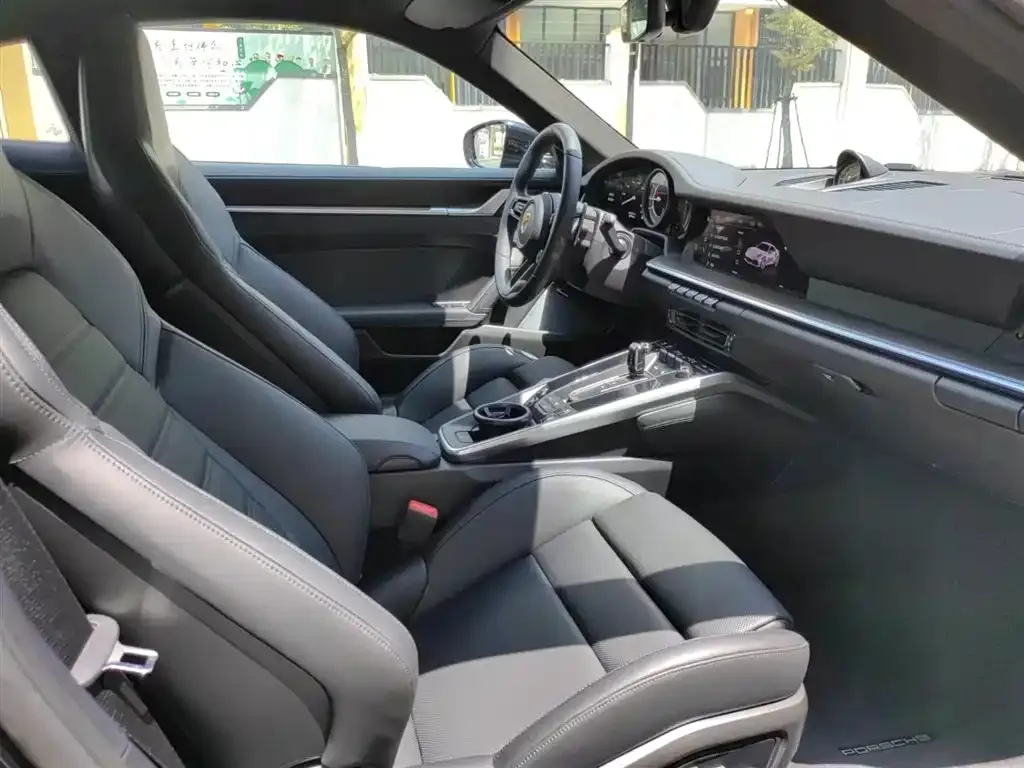 Porsche 911 2022 из CN, фото 4