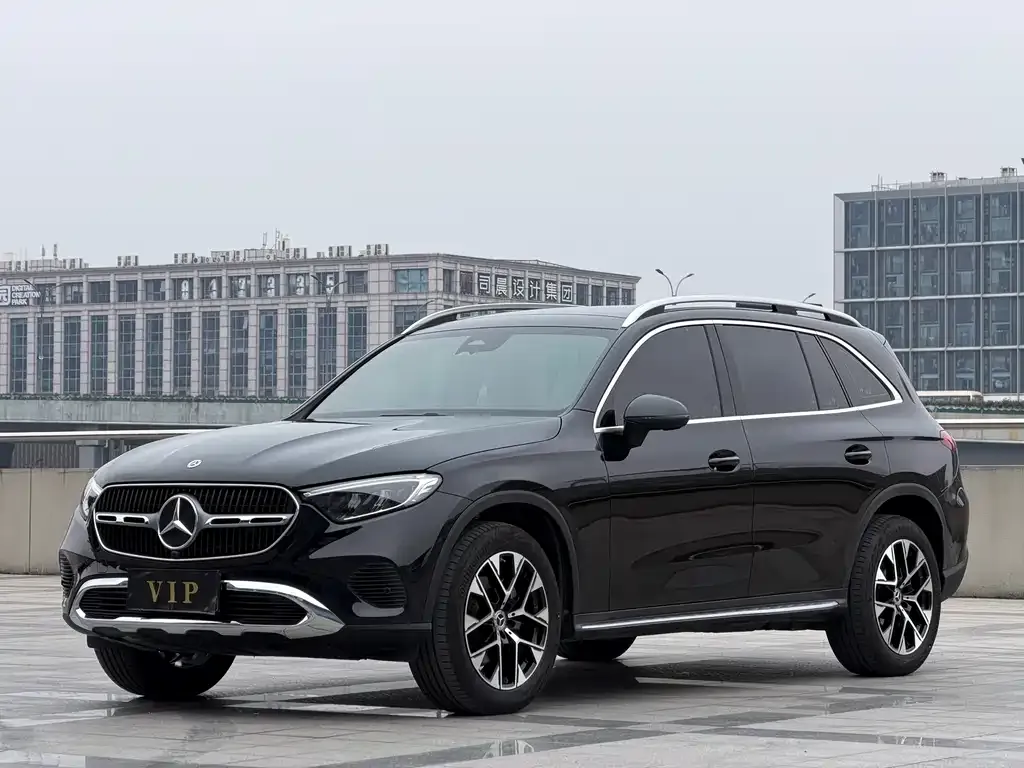 Mercedes-Benz GLC — фото 1