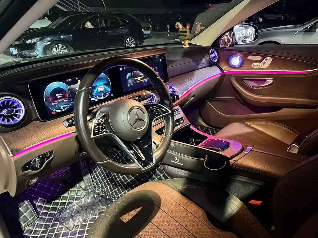 Mercedes-Benz E-Class 2023 из CN, фото 4