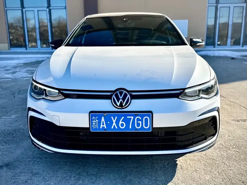Volkswagen Golf 2022 из CN, фото 8