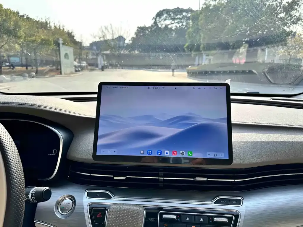 Roewe iMAX8 New Energy 2025 из CN, фото 4