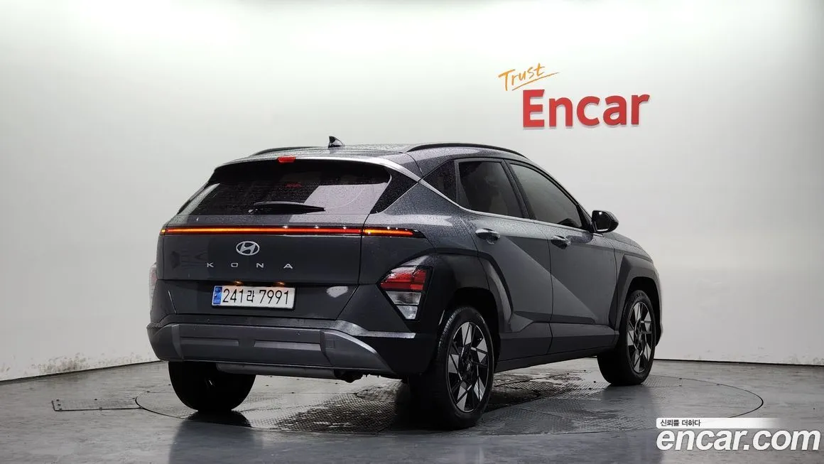 Hyundai Kona — фото 3