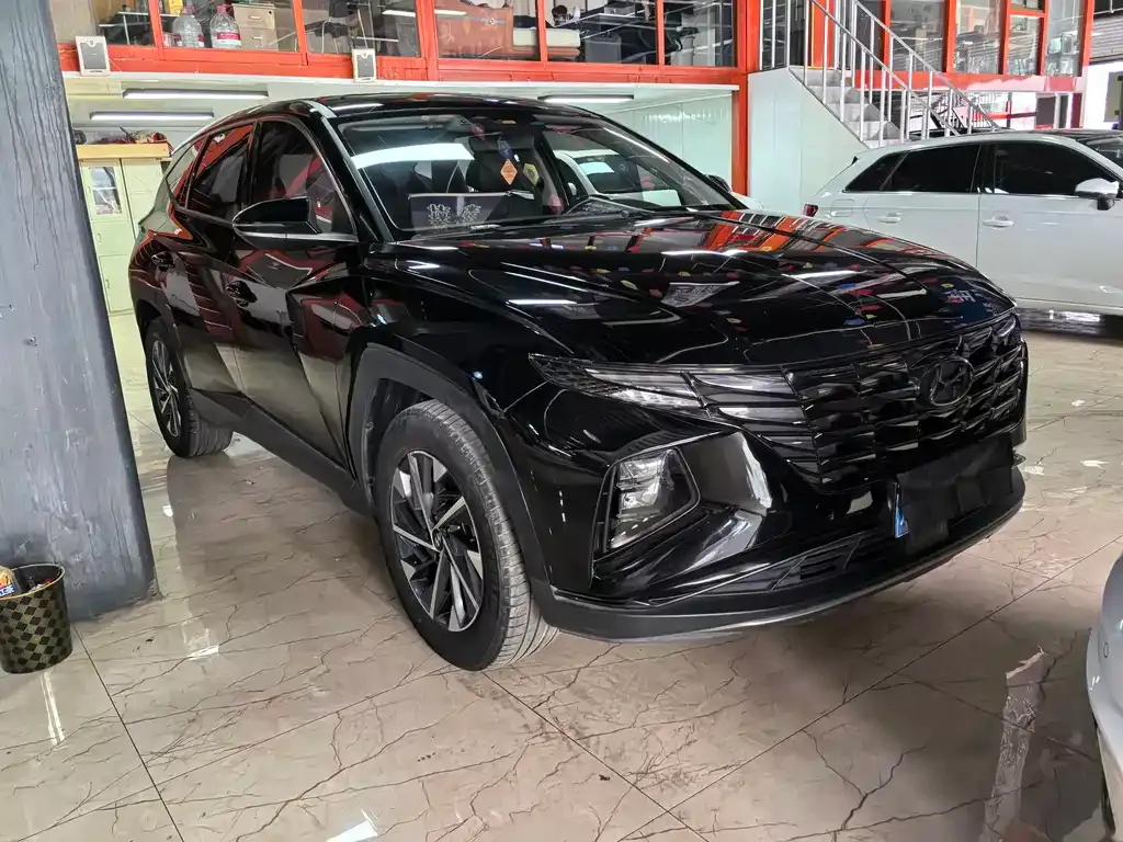 Hyundai Tucson — фото 8