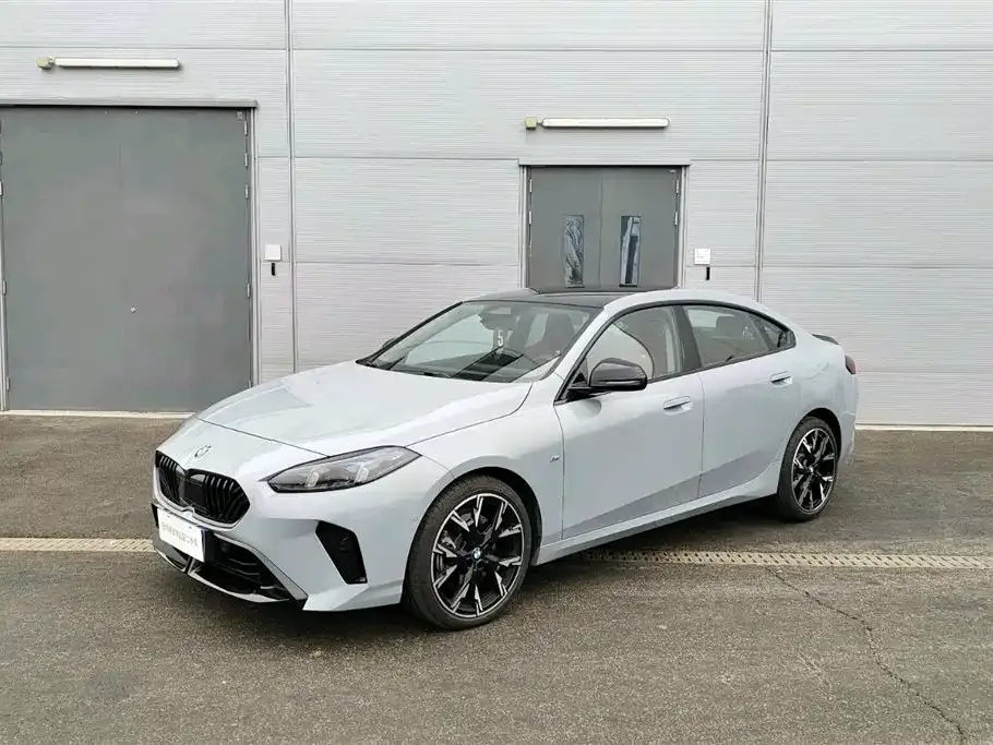 BMW 2 Series — фото 1
