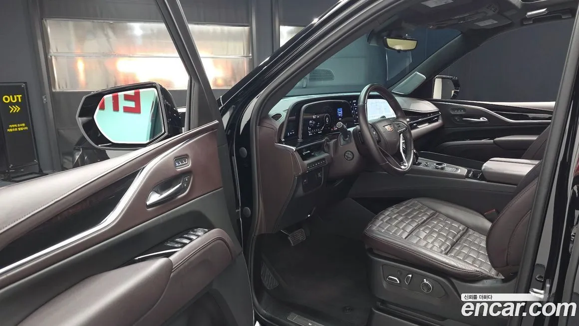 Cadillac Escalade 2023 из KR, фото 5