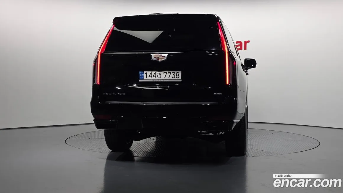 Cadillac Escalade 2023 из KR, фото 9