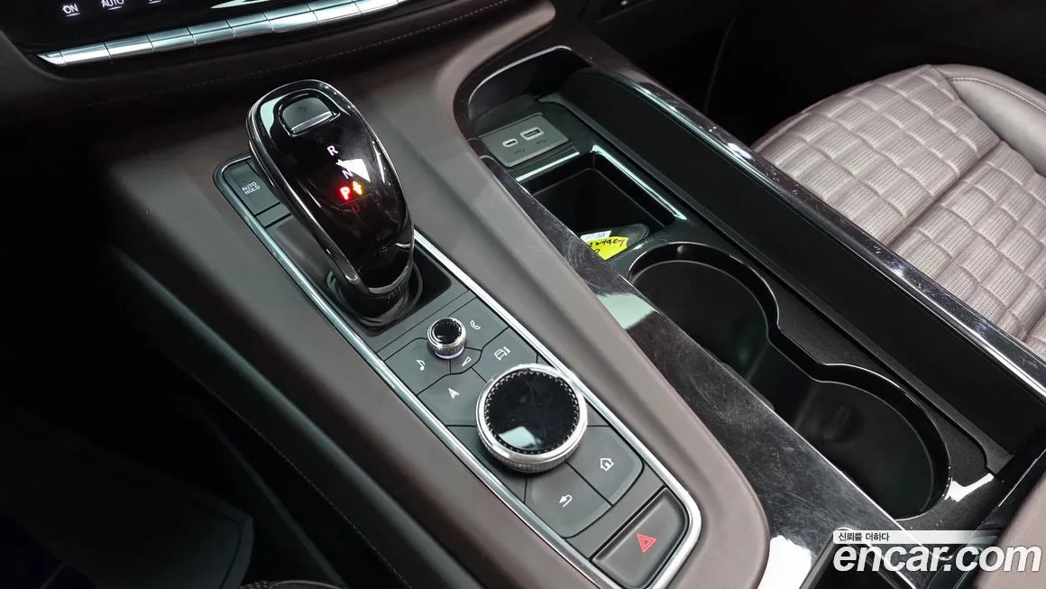 Cadillac Escalade 2023 из KR, фото 2