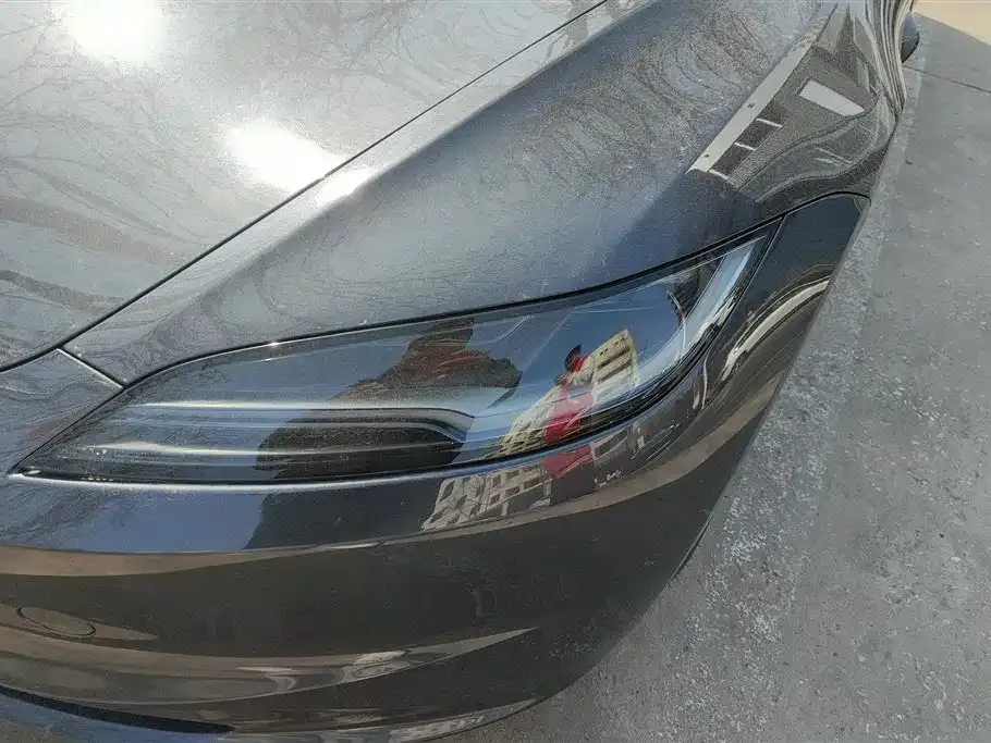 Tesla Model 3 — фото 6