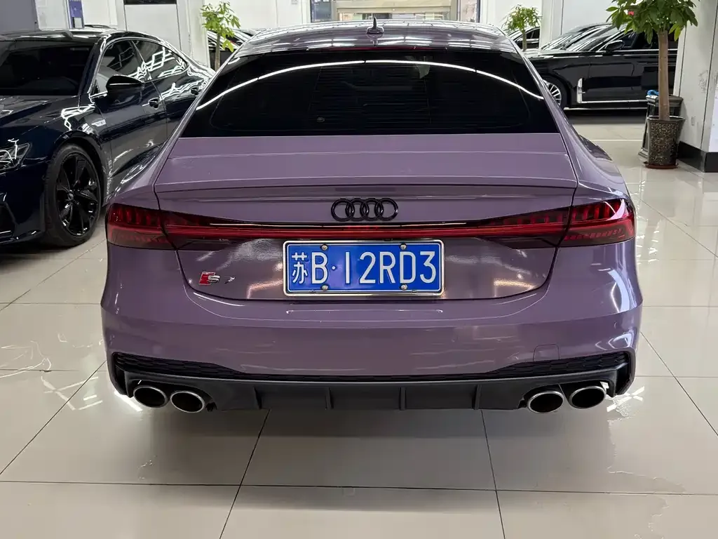 Audi S7 2023 из CN, фото 7
