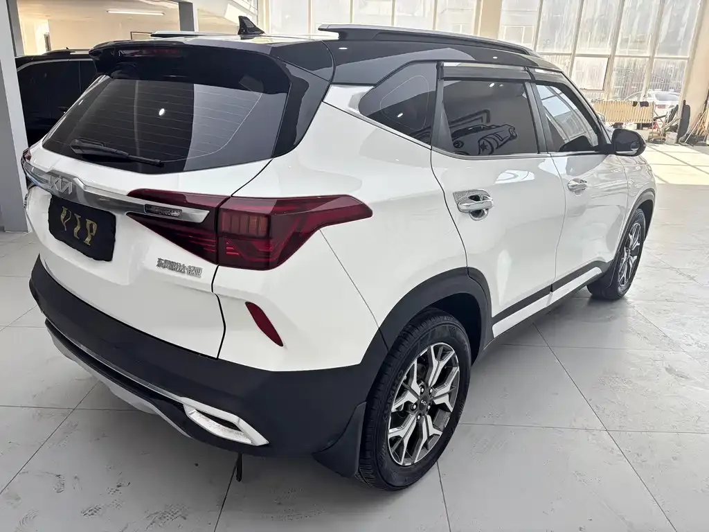 Kia KX3 — фото 8