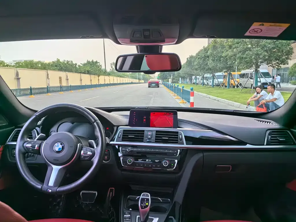 BMW 3 Series GT 2021 из CN, фото 9