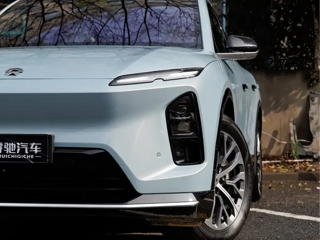 NIO EC6 — фото 10