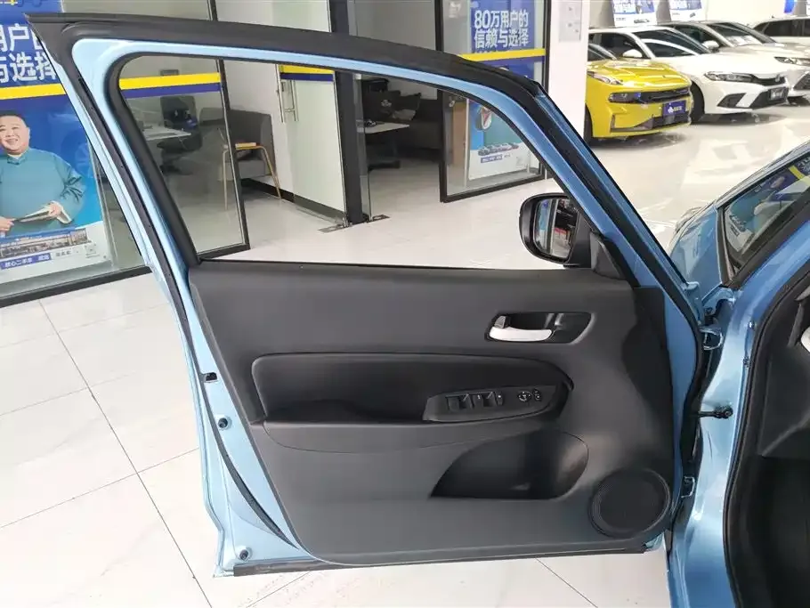 Honda Fit — фото 7