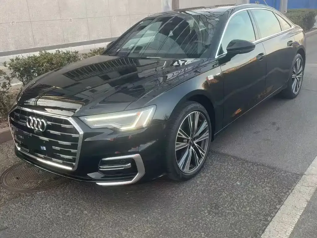 Audi A6L — фото 6