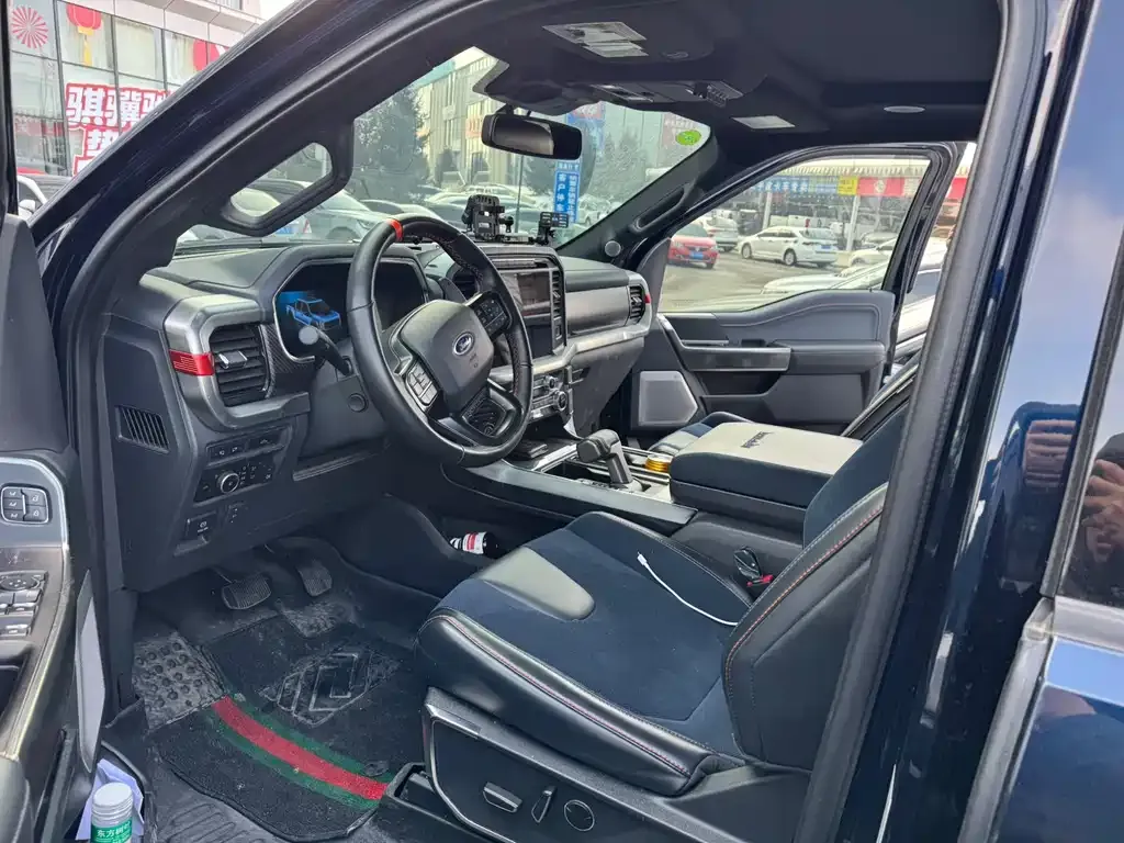 Ford F-150 Raptor 2023 из CN, фото 8