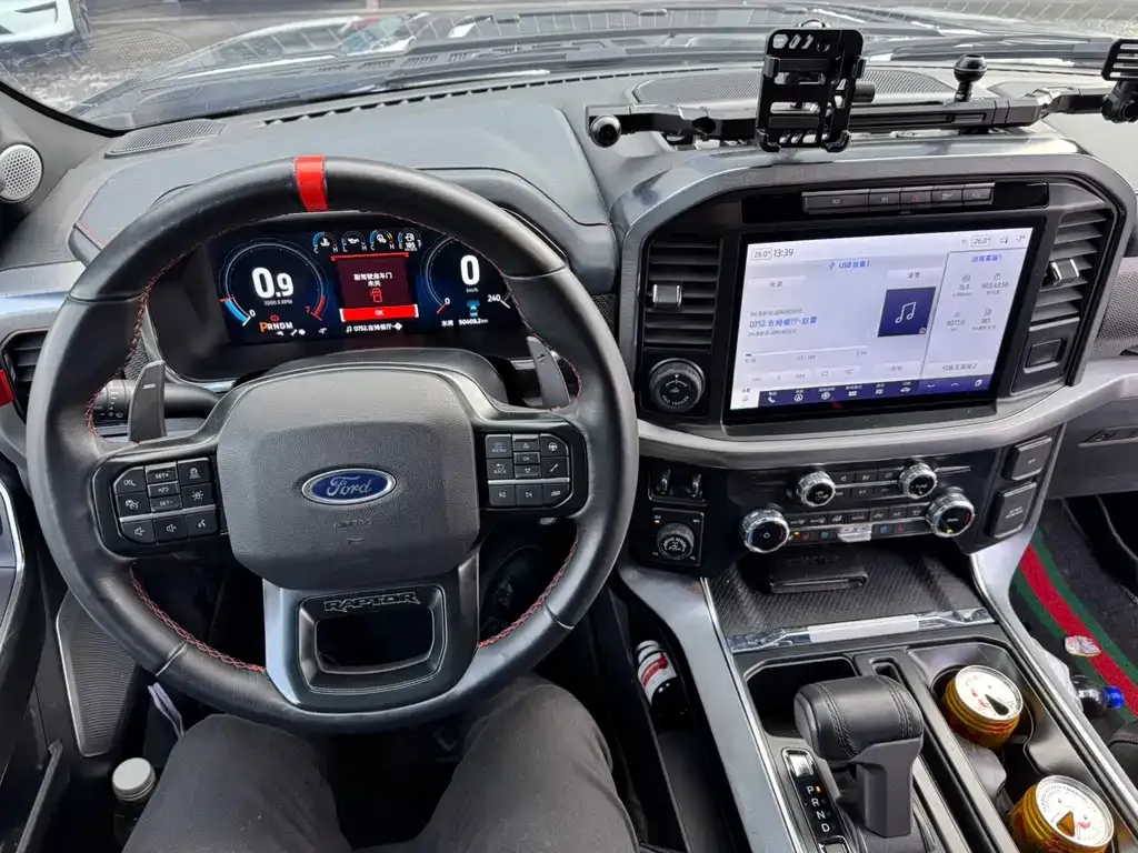 Ford F-150 Raptor 2023 из CN, фото 6