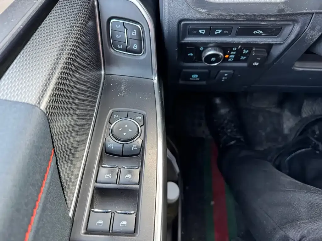 Ford F-150 Raptor 2023 из CN, фото 3