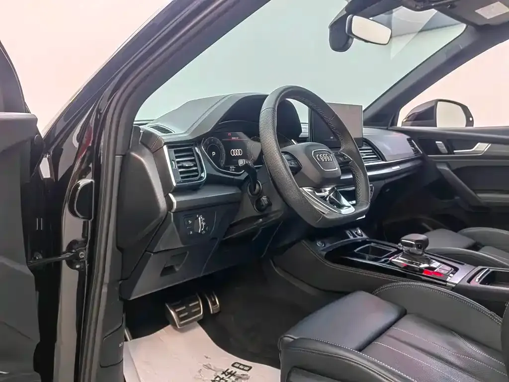 Audi Q5L 2024 из CN, фото 10