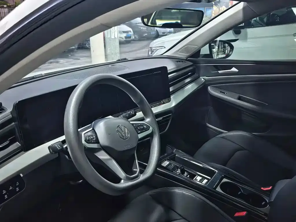 Volkswagen Lamando 2024 из CN, фото 4