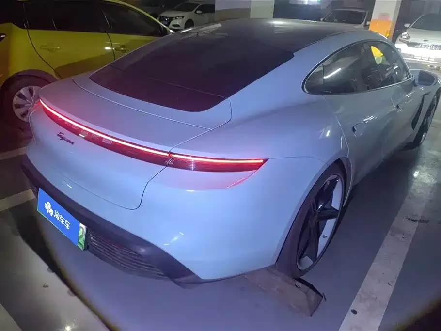 Porsche Taycan 2022 из CN, фото 4